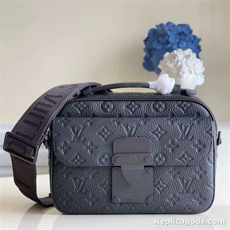 sac messenger femme louis vuitton|Louis Vuitton s lock bag.